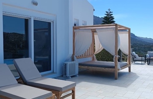 Pefki Villa | Double villas w/heated infinity pool, jacuzzi & stunning views over Tholos bay.