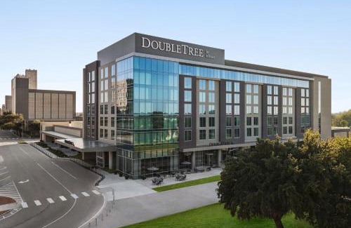 Original Town North Hotel | Doubletree By Hilton Abilene Downtown Convention Center