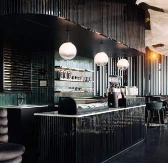 Nieuwmarkt en Lastage Hotel | DoubleTree by Hilton Amsterdam Centraal Station