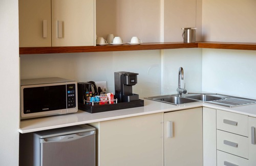 Salt River Hotel | DoubleTree by Hilton Cape Town - Upper Eastside