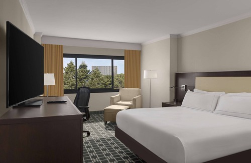 Fort Lee Hotel | DoubleTree by Hilton Fort Lee - George Washington Bridge