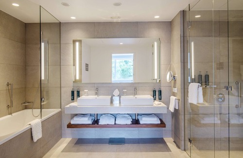 Wroclaw City Center Hotel | DoubleTree by Hilton Hotel Wroclaw