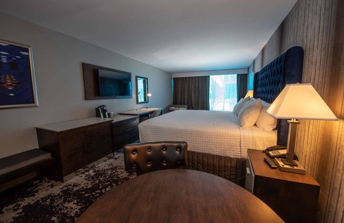 US 290 Hotel | DoubleTree by Hilton Houston Brookhollow