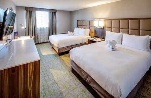 Huntington Hotel | DoubleTree by Hilton Huntington