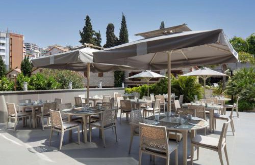 Kusadasi City Centre Hotel | DoubleTree by Hilton Kusadasi