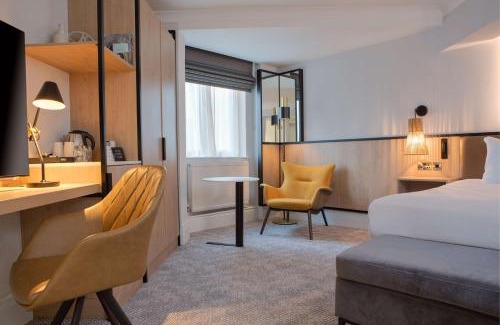 Borehamwood Hotel | DoubleTree by Hilton London Elstree