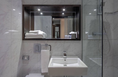 Greenwich West Hotel | DoubleTree by Hilton London - Greenwich
