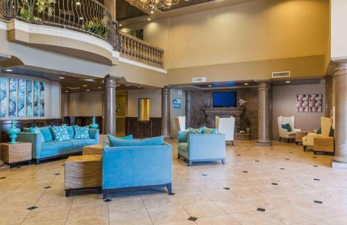 Gilbert Hotel | DoubleTree by Hilton Phoenix-Gilbert