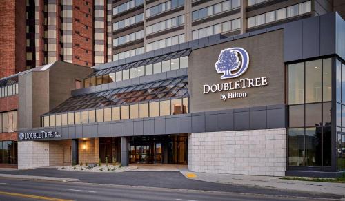 Windsor Hotel | DoubleTree by Hilton Windsor, ON