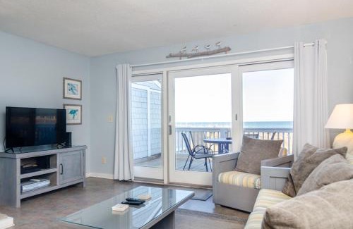 Wrightsville Beach House | Douglas by Bryant Real Estate