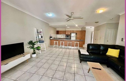 Douglas Apartment | Douglas By The Parkland