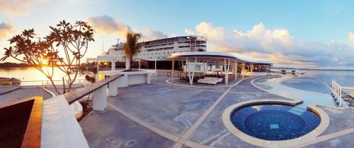 Sebung Hotel | Doulos Phos The Ship Hotel