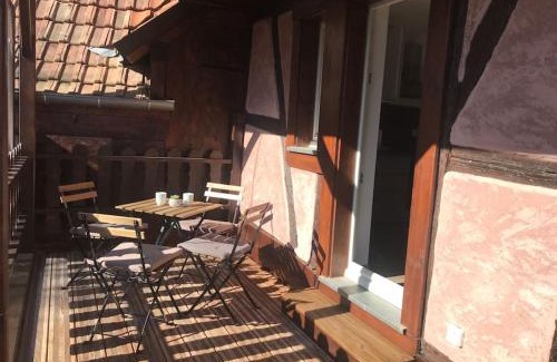 Beblenheim Apartment | Doux Refuge avec Terrasse PARKING GRATUIT