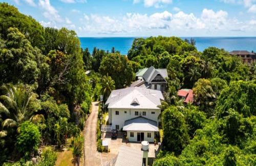 Anse Forbans Apartment | Dovass Self Catering Apartments