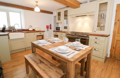 Abergele Cottage | Dove Cottage