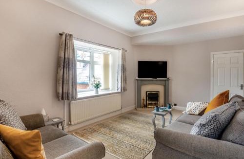 Ruthin House | Dove Cottage