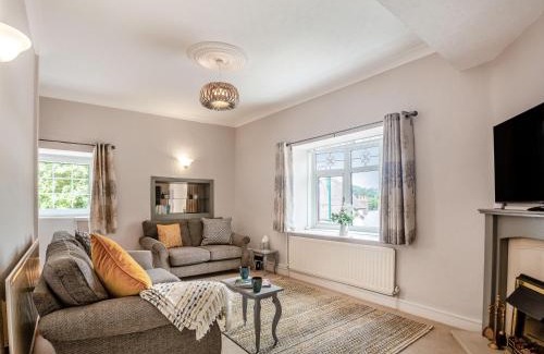Ruthin House | Dove Cottage