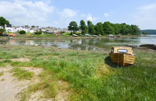 Llangwm House | Dove Cottage in Haverfordwest