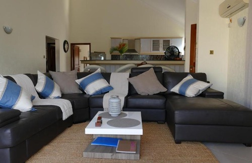 Flic-en-Flac Apartment | Dove Court Penthouse, Flic en Flac
