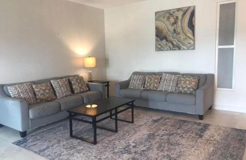 Orange Walk House | Dove Inn master room
