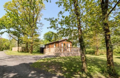 Black Torrington House | Dove Lodge