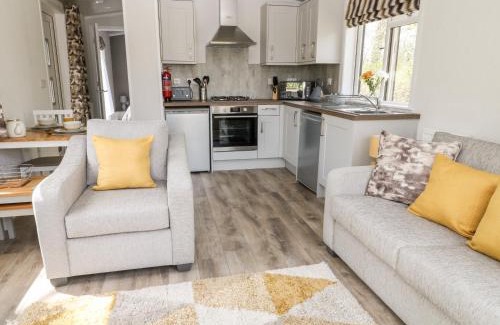 Black Torrington House | Dove Lodge