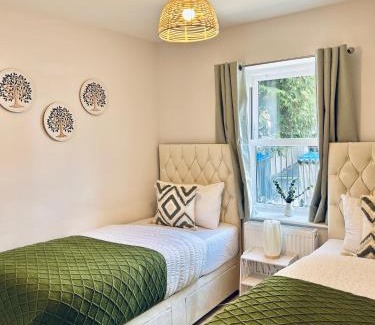 Dover Apartment | Dover Ferry Apartments x 2, private terrace and castle views
