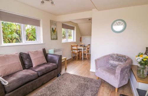 Llanllyfni House | Dowlais