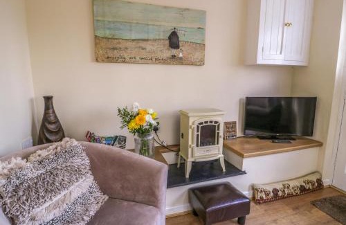 Llanllyfni House | Dowlais