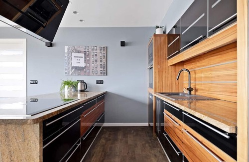 Hliðar Apartment | Down Town RVK. Shopping Street Living