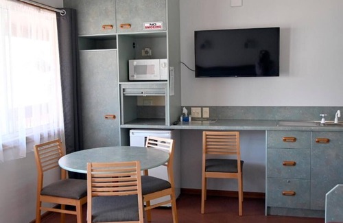 South Toowoomba Hotel | Downs Motel