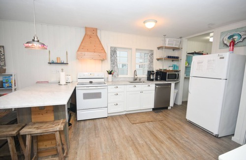 Crescent Beach House | Downstairs Unit - 2 Blocks to the Beach - Pool and Hot Tub!