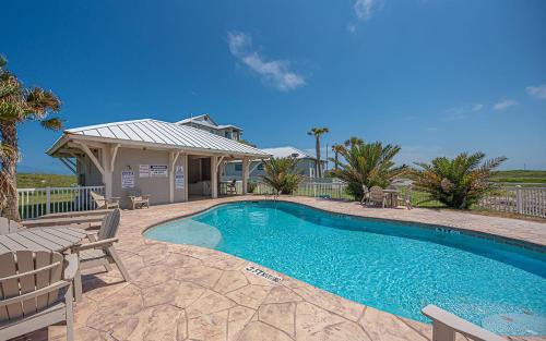 Port Aransas House | Downtime