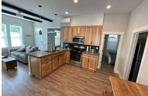 Nevada City House | Downtown 2 Bedroom 1 Bath Upper Suite A