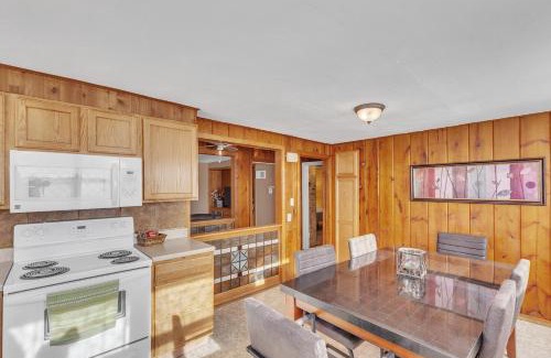 Spearfish Apartment | Downtown 2 story property apts