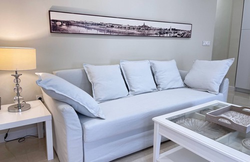 Santa Cruz Apartment | Downtown apartment, Cathedral area