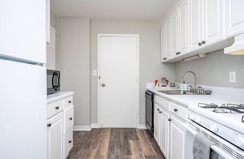Downtown Atlanta Condo | Downtown ATL City View Free Parking