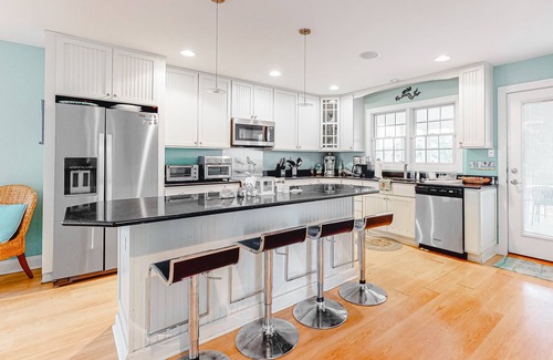 Bethany Beach House | Downtown Bethany Beach house w/gas grill, outside shower and screened porch