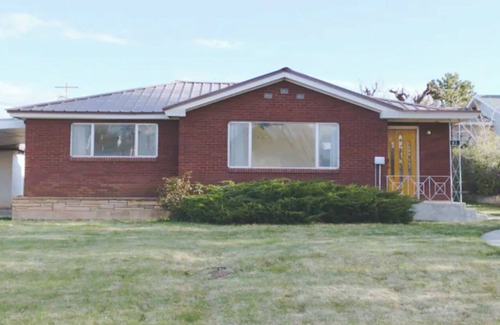 Blanding House | Downtown Blanding Bungalow