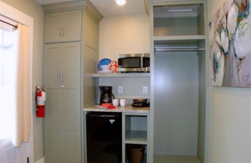 Downtown Branson Cottage | Downtown Branson Cottage