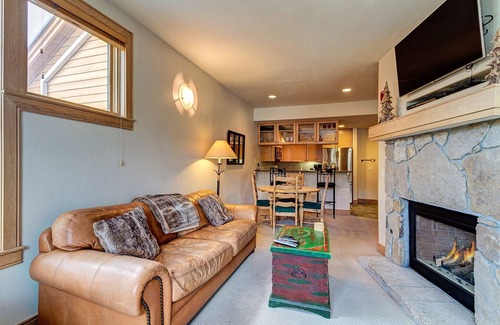Historic District Condo | Downtown Breckenridge, Garage Parking, Access to Hot Tubs!