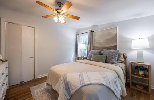 Athens House | Downtown Bungalow Less than 1.5 Miles to UGA
