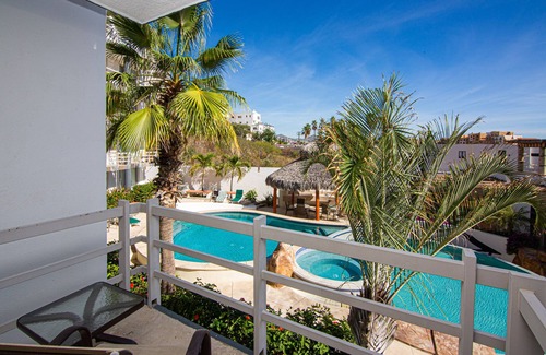 Pedregal Condo | Downtown Cabo - Walk to Everything!