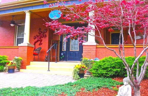 Downtown Chattanooga Apartment | Downtown Chattanooga, Close to Everything, Far from Ordinary!