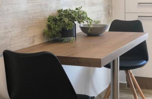 Iasi Apartment | Downtown chic
