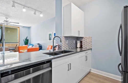 Grandview Heights Condo | Downtown CityPlace West Palm Beach "Amazing Condo in Amazing Location"