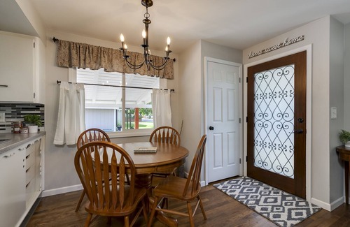Coeur d'Alene House | Downtown Coeur d'Alene Charmer