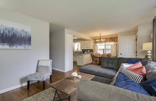 Coeur d'Alene House | Downtown Coeur d'Alene Charmer