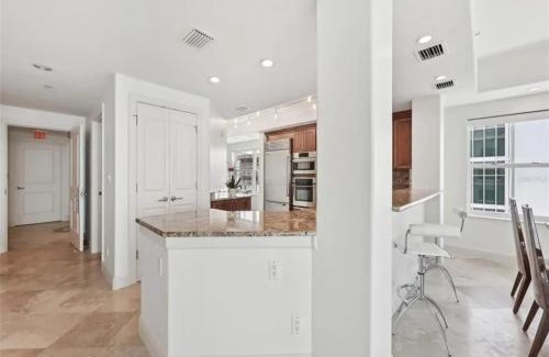 Golden Gate Point Apartment | Downtown Condo with Bay and City Views