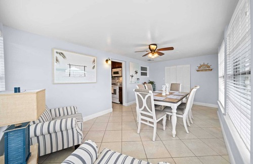 Cocoa Beach Apartment | Downtown Cottage - In the Heart of Cocoa Beach!